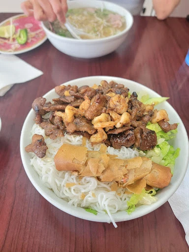 Pho Ly Asian Cuisine, Inc photo 5